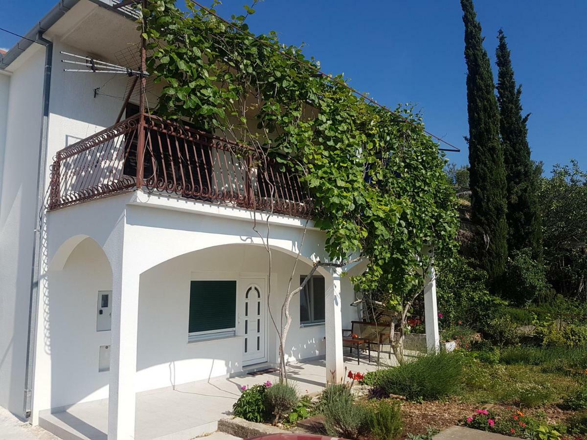 Apartment Okrug Gornji - Trogir With Sea View Dış mekan fotoğraf